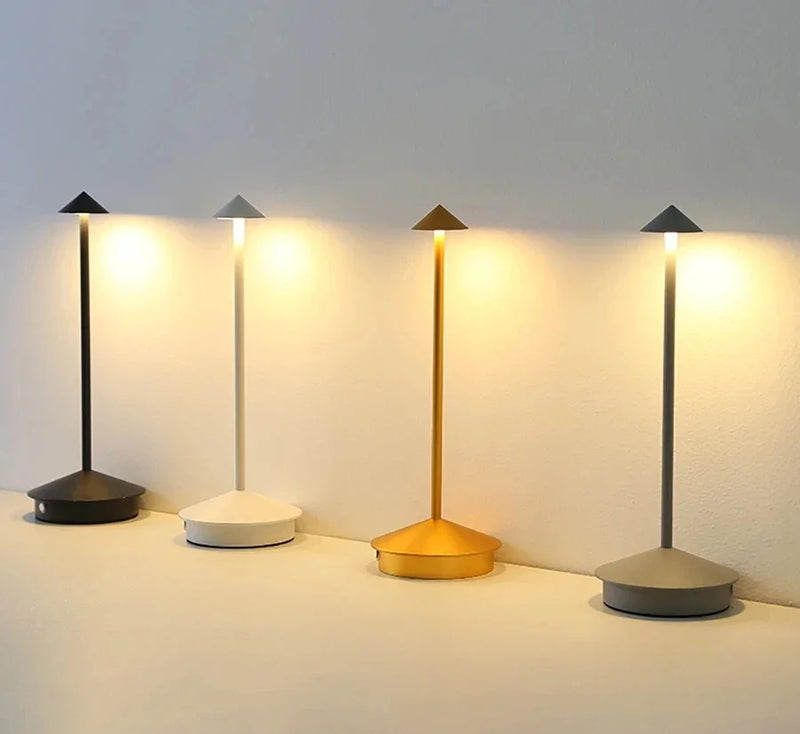 Candeeiro de Mesa Tátil LED